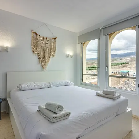Amazing Penthouse Free Wifi アパート *